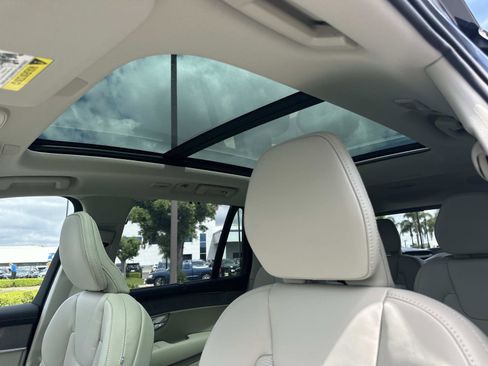 New 2026 Volvo XC90 T8 Ultra AWD/4WD image 25