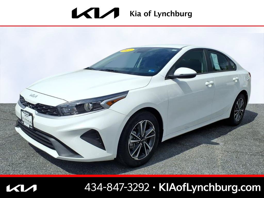 Used 2024 Kia Forte LXS w/ LXS Technology Package FWD image 8
