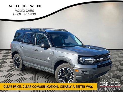 Used 2022 Ford Bronco Sport Outer Banks w/ Tech Package image 1