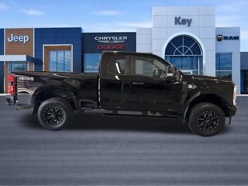 Used 2023 Ford F350 XL w/ STX Appearance Package AWD/4WD image 9