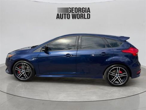 Used 2016 Ford Focus ST image 7
