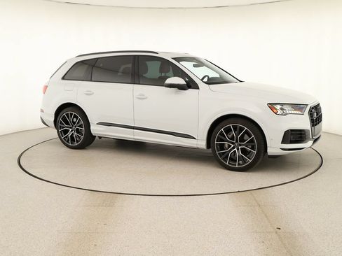 Certified 2023 Audi Q7 3.0T Prestige w/ Prestige Package AWD/4WD image 9