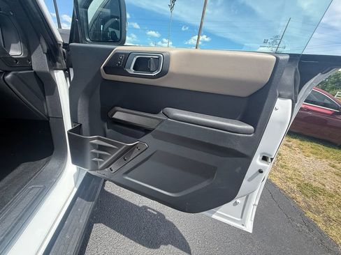 Used 2024 Ford Bronco Wildtrak AWD/4WD image 22