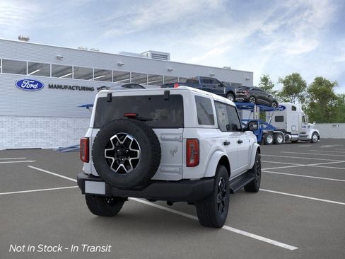 New 2026 Ford Bronco Outer Banks AWD/4WD image 8
