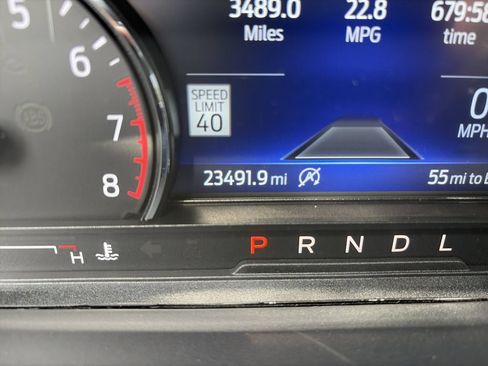 Used 2024 Ford Explorer XLT w/ Equipment Group 202A AWD/4WD image 23