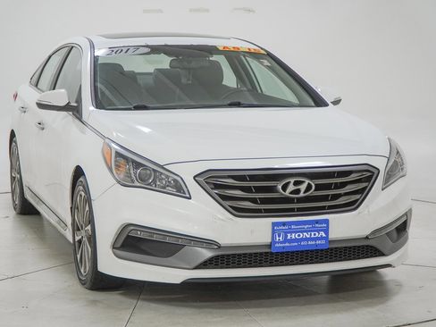 Used 2017 Hyundai Sonata Sport w/ Value Edition Package 02 image 16