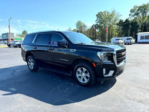 Used 2022 GMC Yukon SLE image 4