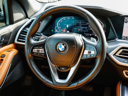 Used 2023 BMW X5 xDrive40i w/ Parking Assistance Package image 13