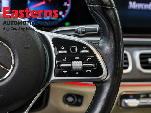 Used 2023 Mercedes-Benz GLS 450 4MATIC w/ AMG Line Exterior image 16