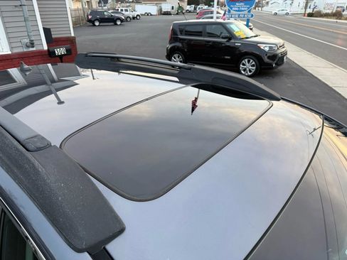 Used 2014 Subaru Outback 2.5i Premium image 11