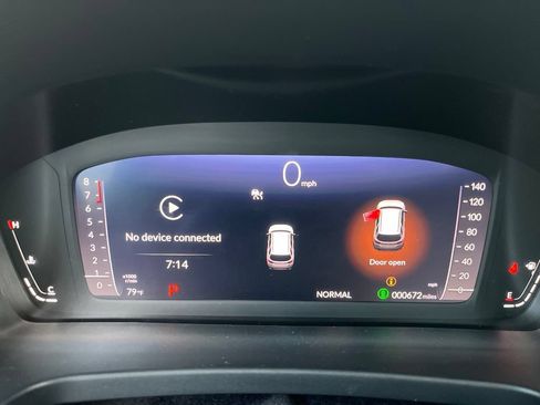 Used 2026 Honda Pilot Elite image 24