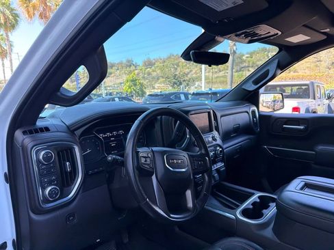 Used 2021 GMC Sierra 1500 AT4 w/ AT4 Value Package AWD/4WD image 5