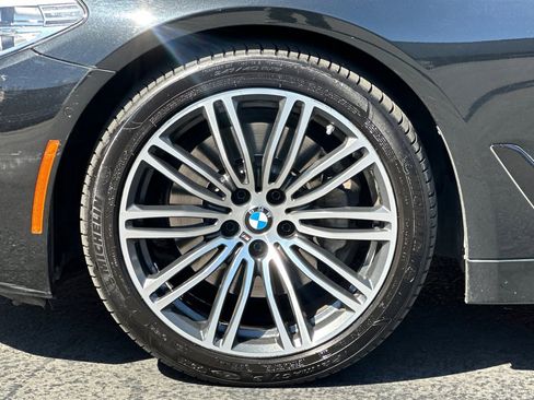 Used 2018 BMW 530i image 37