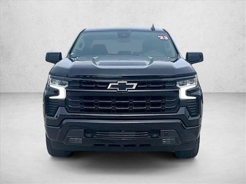 Used 2023 Chevrolet Silverado 1500 RST w/ Z71 Off-Road Package AWD/4WD image 3