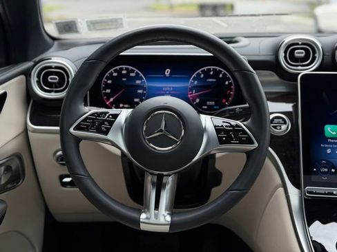 Certified 2025 Mercedes-Benz GLC 300 4MATIC image 29