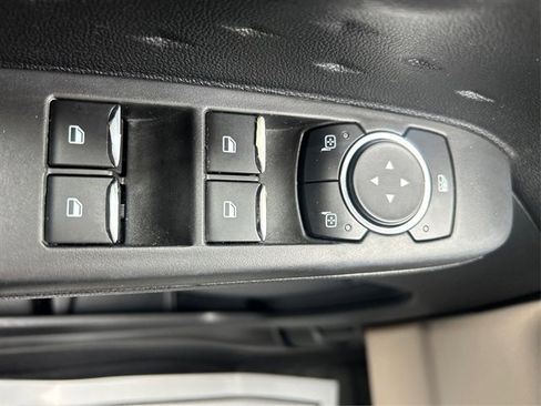 Used 2020 Ford Escape SE AWD/4WD image 38