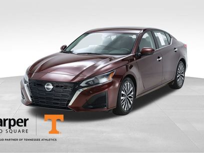 Used 2023 Nissan Altima 2.5 SV