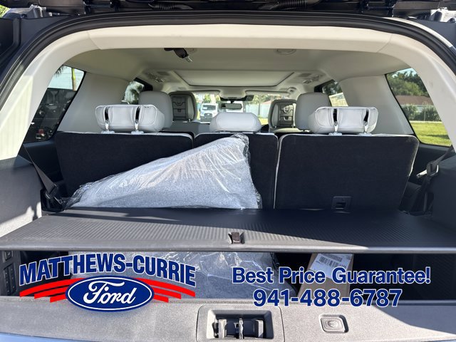 New 2027 Ford Expedition Platinum AWD/4WD image 14