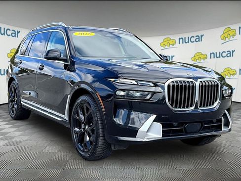 Used 2025 BMW X7 xDrive40i AWD/4WD image 1