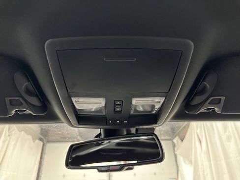 Used 2016 Dodge Challenger SRT Hellcat RWD image 40