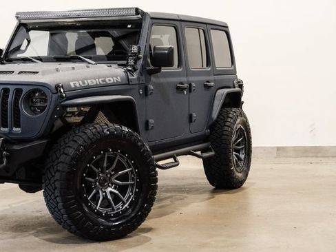 Used 2021 Jeep Wrangler Unlimited Rubicon AWD/4WD image 24