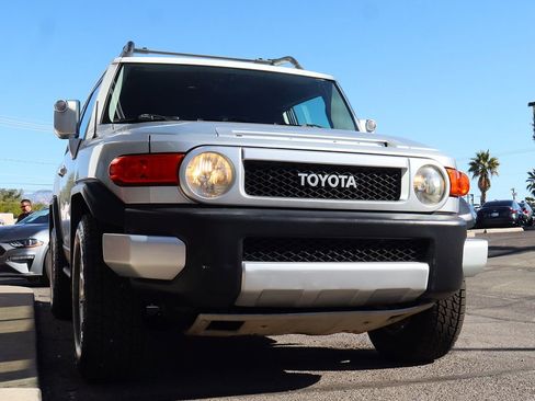 Used 2007 Toyota FJ Cruiser 4WD image 19
