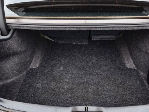 Used 2014 Chrysler 300 S image 33