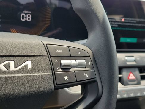 New 2026 Kia K4 FWD image 12