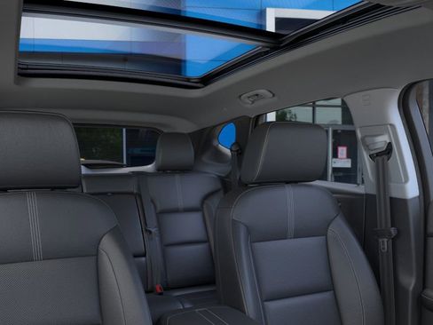 New 2025 Chevrolet Blazer LT w/ Midnight/Sport Edition image 48