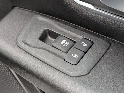 Used 2025 RAM 1500 Big Horn AWD/4WD image 36