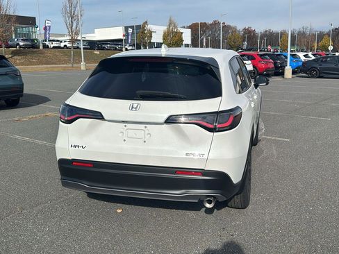 New 2026 Honda HR-V Sport image 6