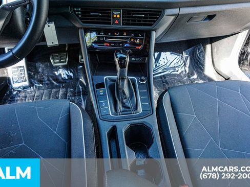 Used 2025 Volkswagen Jetta Sport FWD image 39