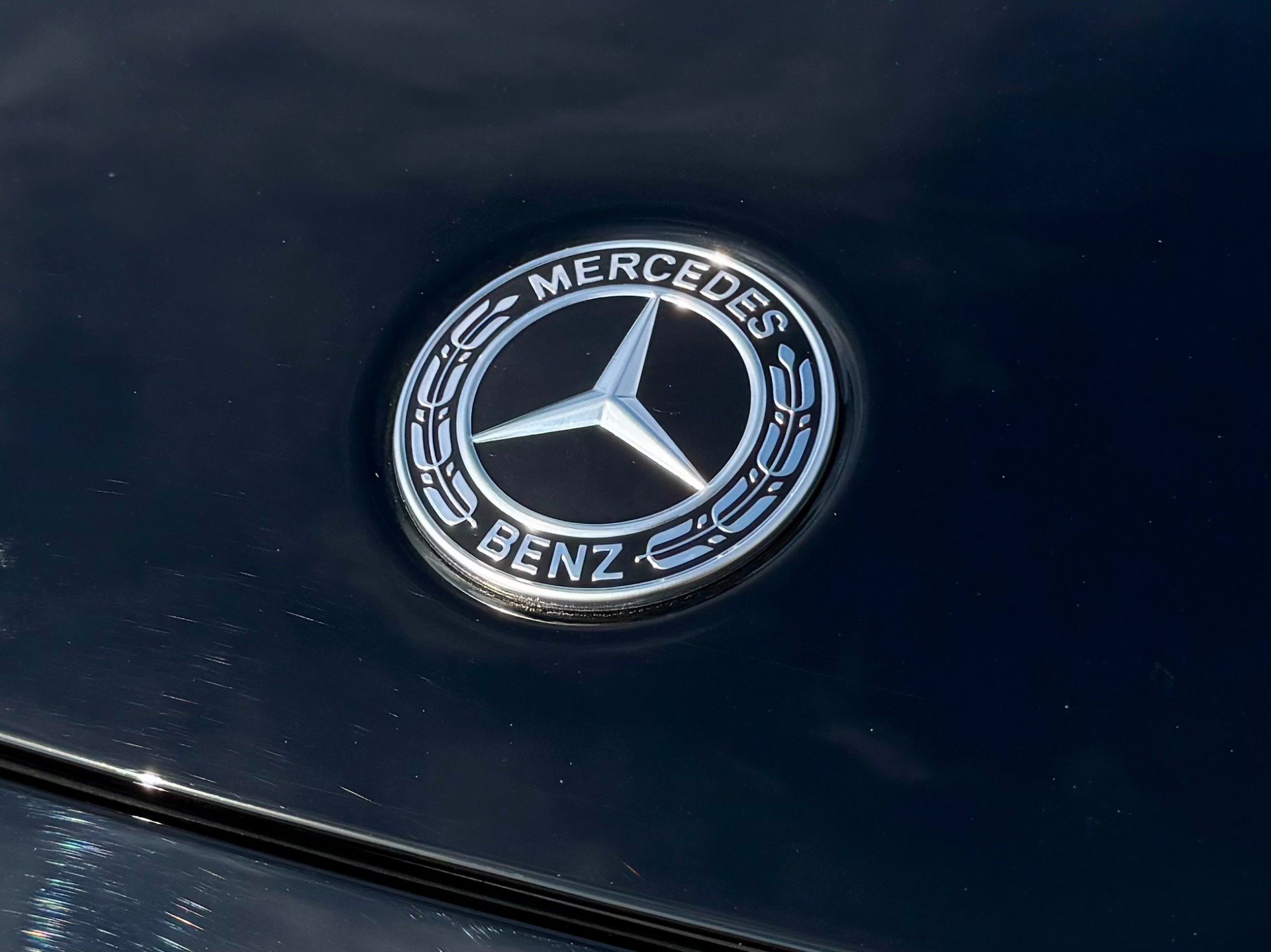 Used 2025 Mercedes-Benz GLB 250 w/ AMG Night Package image 78