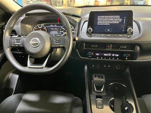 Used 2024 Nissan Rogue SV AWD/4WD image 25