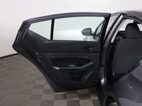 Used 2023 Nissan Altima 2.5 SV image 17