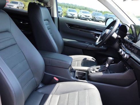 Used 2025 Honda CR-V EX-L image 15