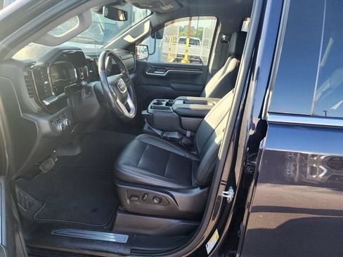 Used 2025 GMC Sierra 1500 Denali w/ Denali Reserve Package AWD/4WD image 3