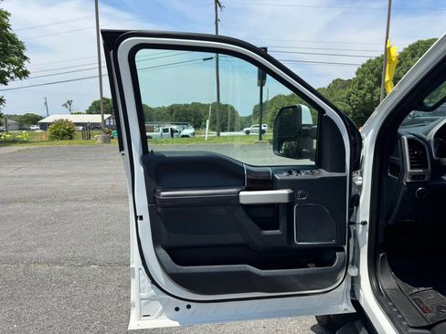 Used 2022 Ford F250 Lariat w/ Lariat Value Package AWD/4WD image 21