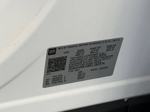 Used 2024 Chevrolet Equinox Premier FWD image 19