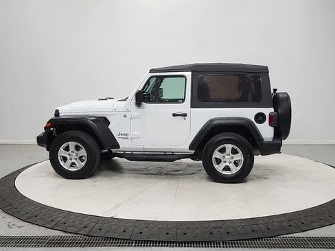 Used 2021 Jeep Wrangler Sport AWD/4WD image 4