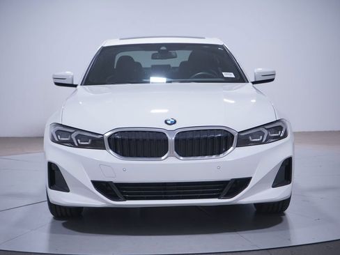 Used 2023 BMW 330i Sedan w/ Driving Assistance Package RWD image 4