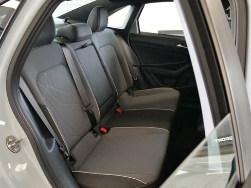 Certified 2025 Volkswagen Jetta Sport image 14