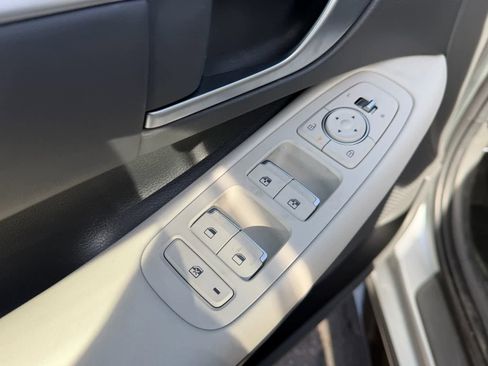 Used 2025 Hyundai Sonata SEL image 16