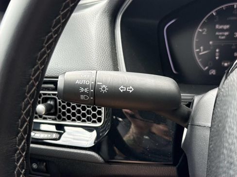 Used 2025 Honda Civic Sport image 16