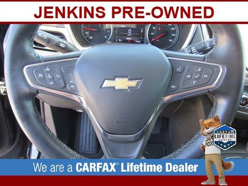 Used 2024 Chevrolet Equinox LT FWD image 30