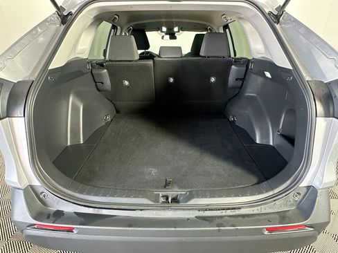 Used 2025 Toyota RAV4 LE image 28