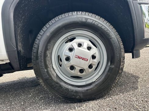 New 2026 GMC Sierra 3500 Pro w/ Convenience Package AWD/4WD image 13