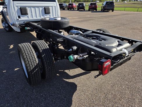 New 2026 RAM 5500 Tradesman image 28