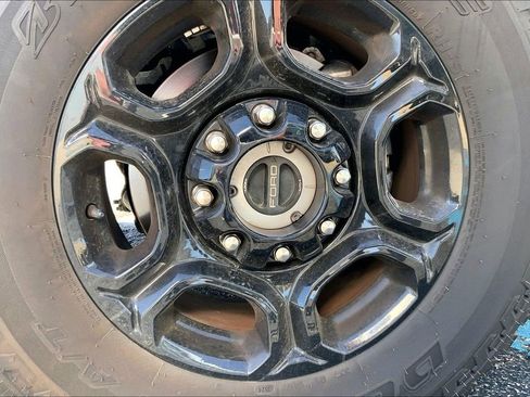 Used 2024 Ford F250 XL w/ STX Appearance Package AWD/4WD image 3