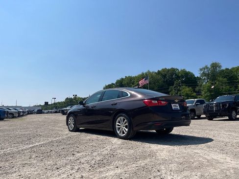 Used 2016 Chevrolet Malibu LT FWD image 6